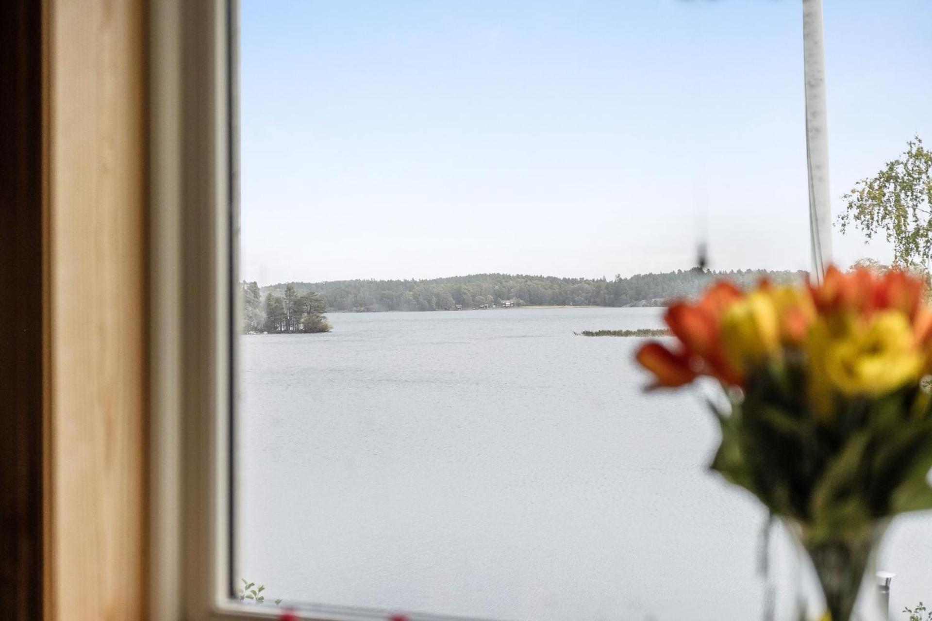 Unique Cottage With A View Of Malaren, Mariefred Exteriör bild